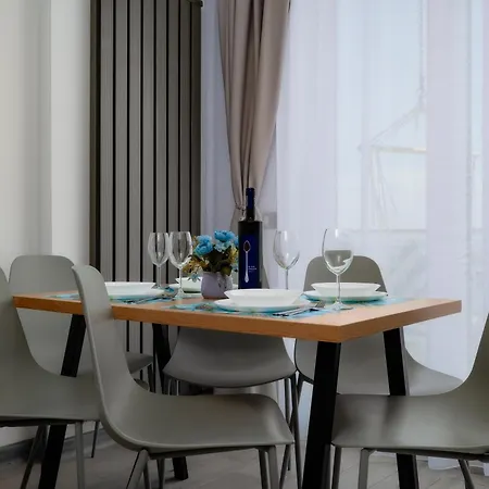 Apartament Adela - Pool & *