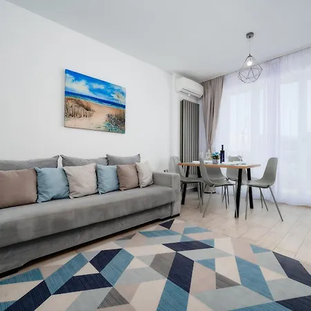 Apartament Adela - Pool & *