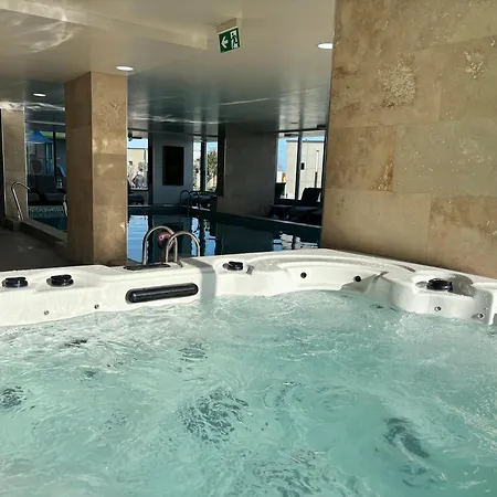 Apartament Adela - Pool & *