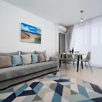 Apartman Adela - Pool & *