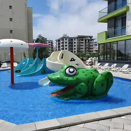 Appartement Adela - Pool & Năvodari