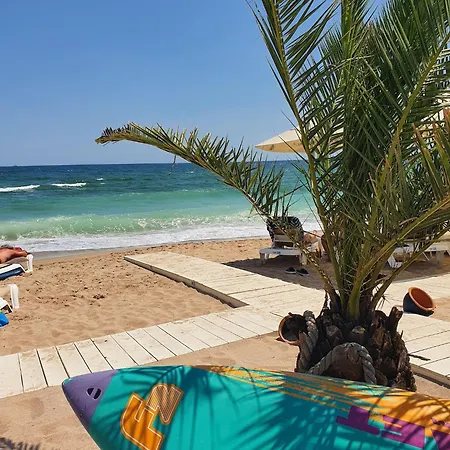 Adela - Pool & Lejlighed