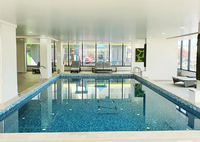 Adela - Pool & Appartamento Năvodari