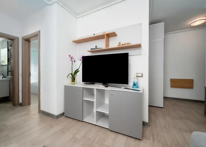 Adela - Pool & Appartamento