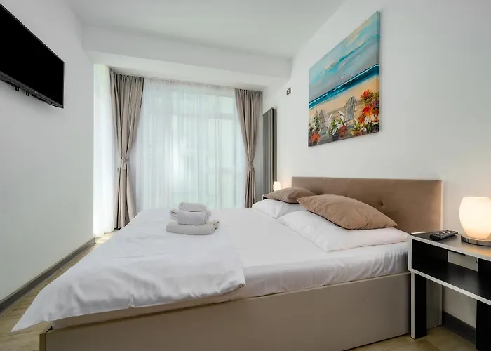 Appartamento Adela - Pool &