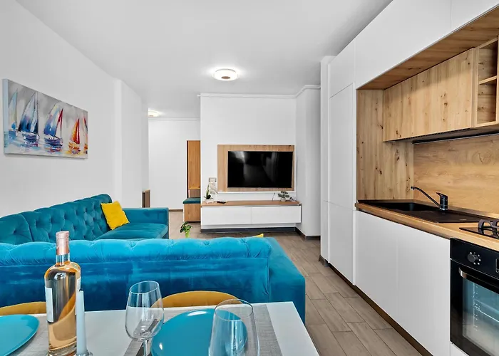 Adela - Pool & * Năvodari