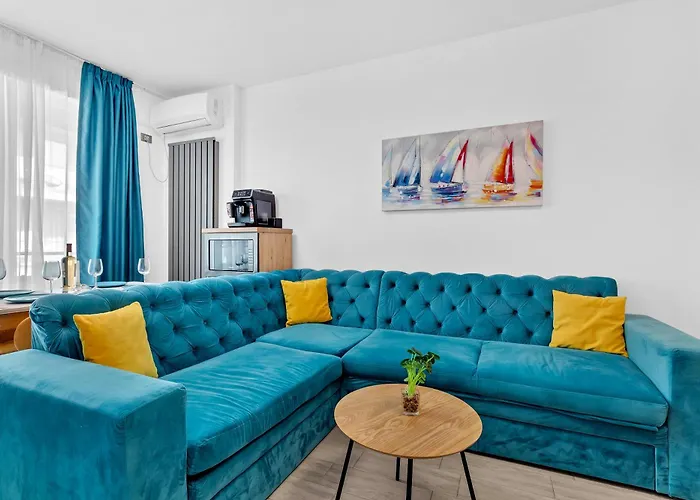 Adela - Pool & Appartamento *