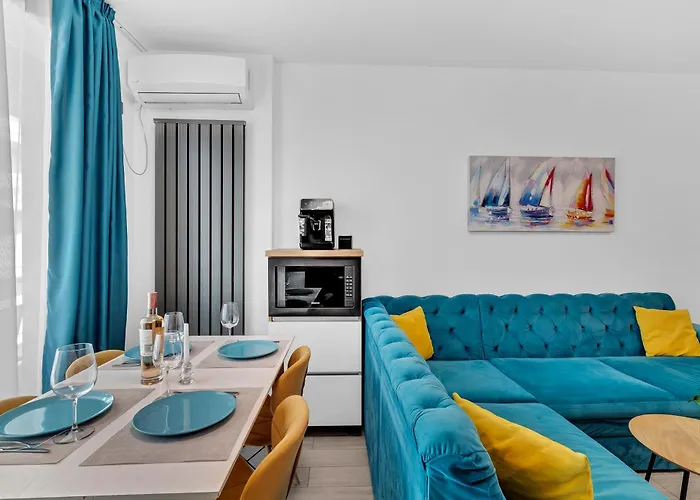 Adela - Pool & Appartamento Năvodari