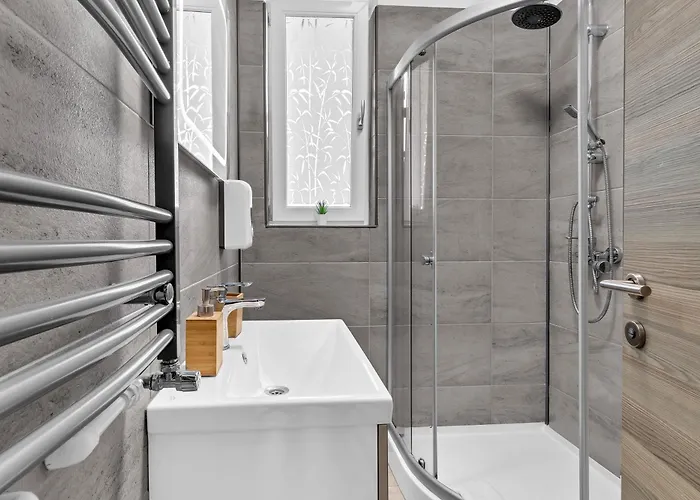 Appartamento Adela - Pool & Năvodari