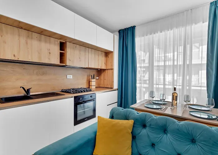 Adela - Pool & * Năvodari