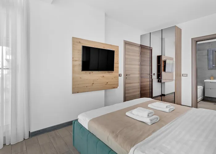 Appartamento Adela - Pool &