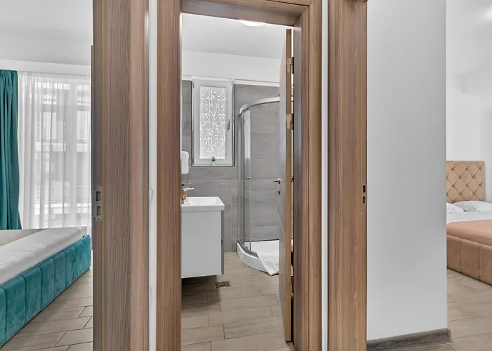 Adela - Pool & Appartamento *