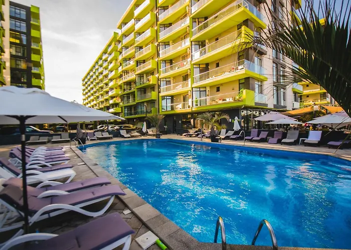 Adela - Pool & Appartamento Năvodari